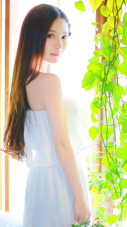 爵士在主场迎战勇士,米切尔的神级表现令人惊叹!,米切尔45分爵士1-0快船