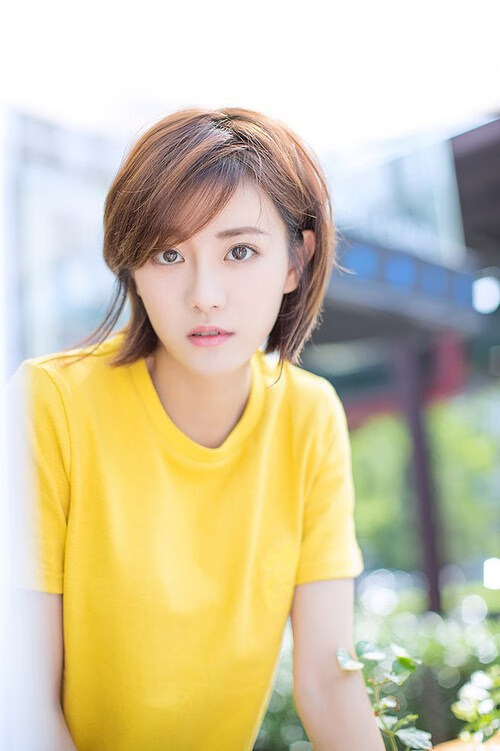 逆风飞扬:用勇气逆天改命的足球战士,逆风飞扬下一句