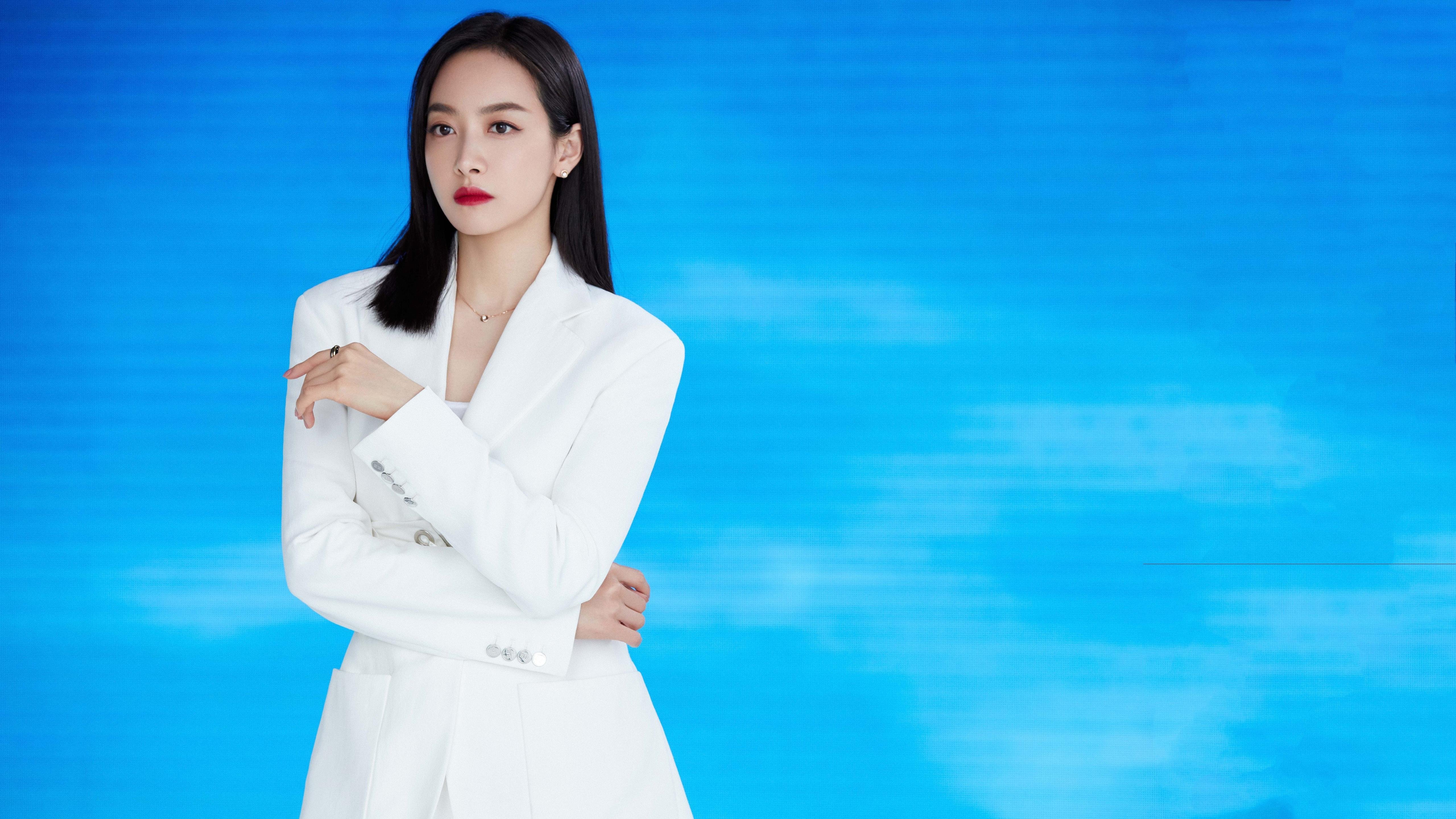 TES新赛季选手进场仪式全程标准化执行，tes选手名单