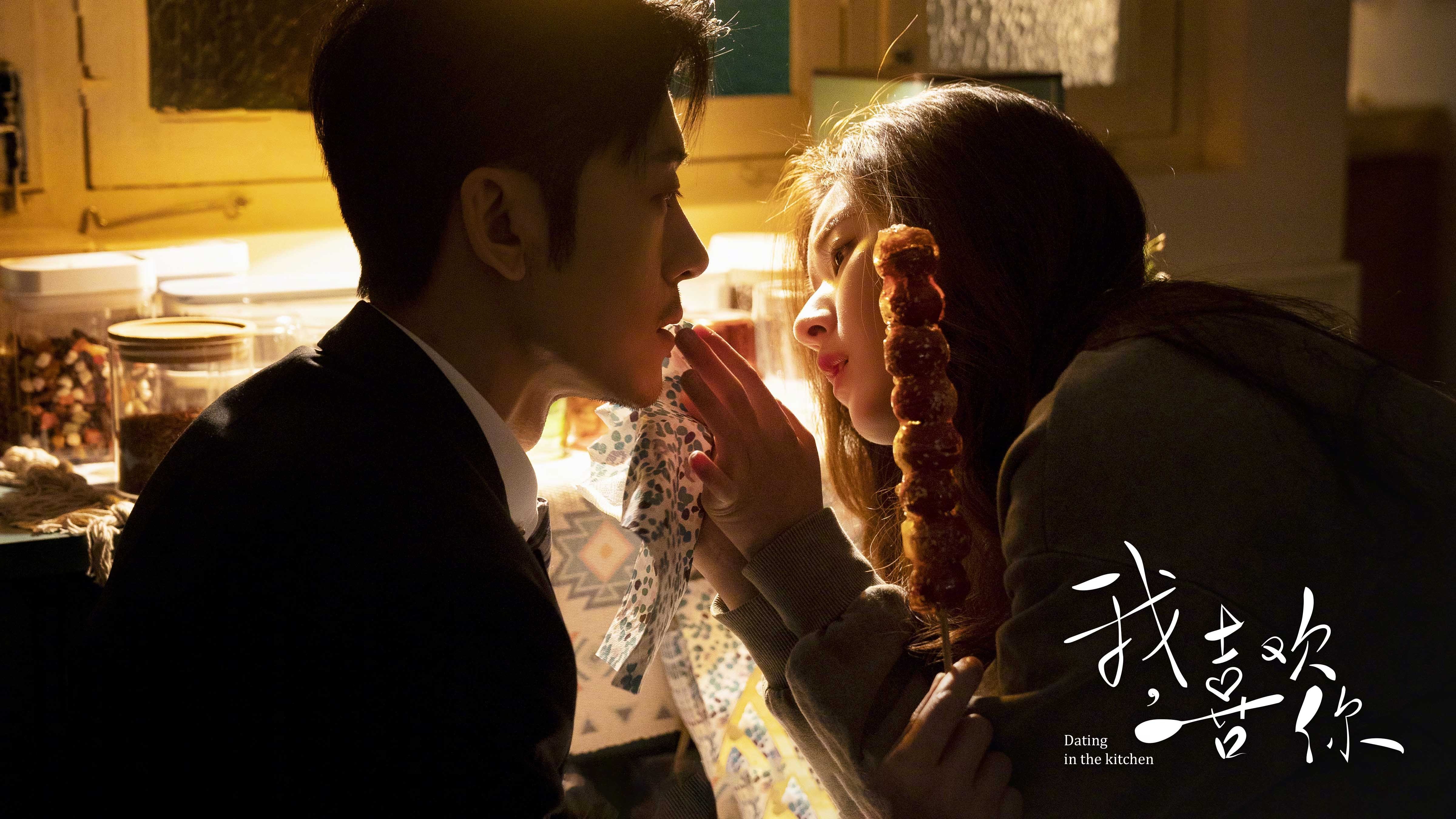 日本选手受伤，退出比赛，日本选手哭了