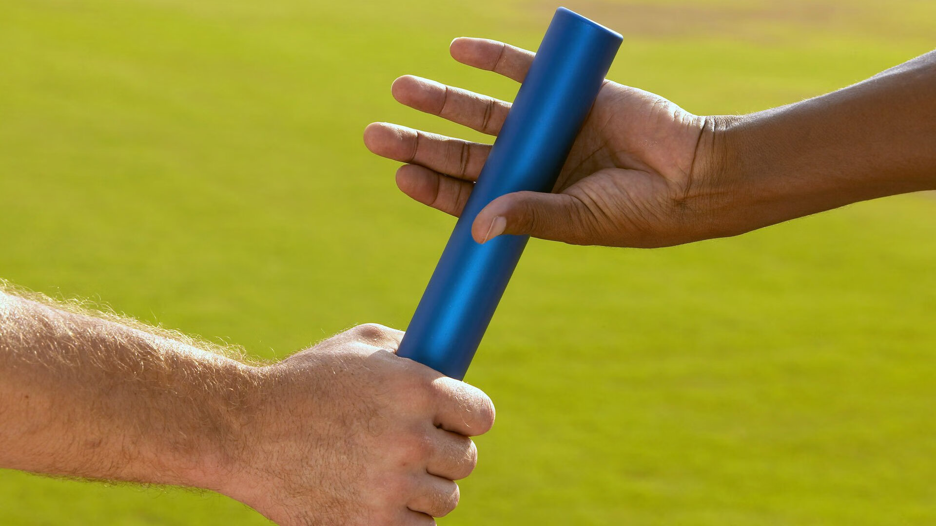 开云体育官网下载-五大联赛非豪门畅产销售与传播策略分析秘诀