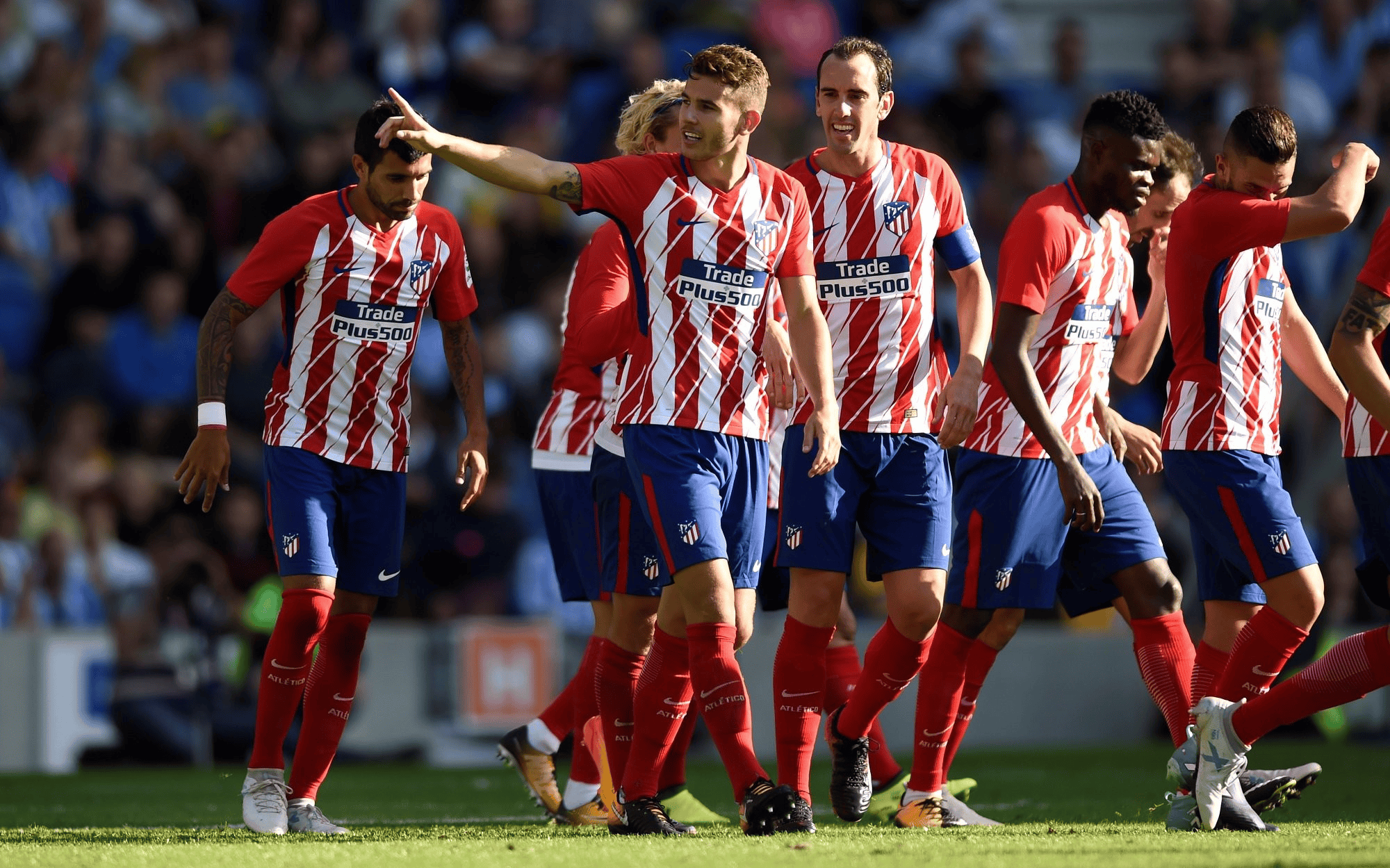 西甲联赛:“马德里竞技继续追赶,赢得宝贵客场胜利”的简单介绍 西甲联赛:“马德里竞技继续追赶,赢得宝贵客场胜利”的简单介绍