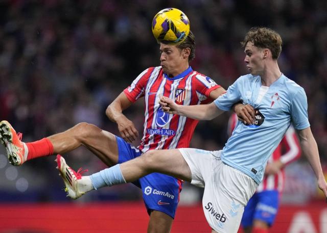 包含西甲联赛：“巴萨与皇马激战成平，双方各得一分”的词条